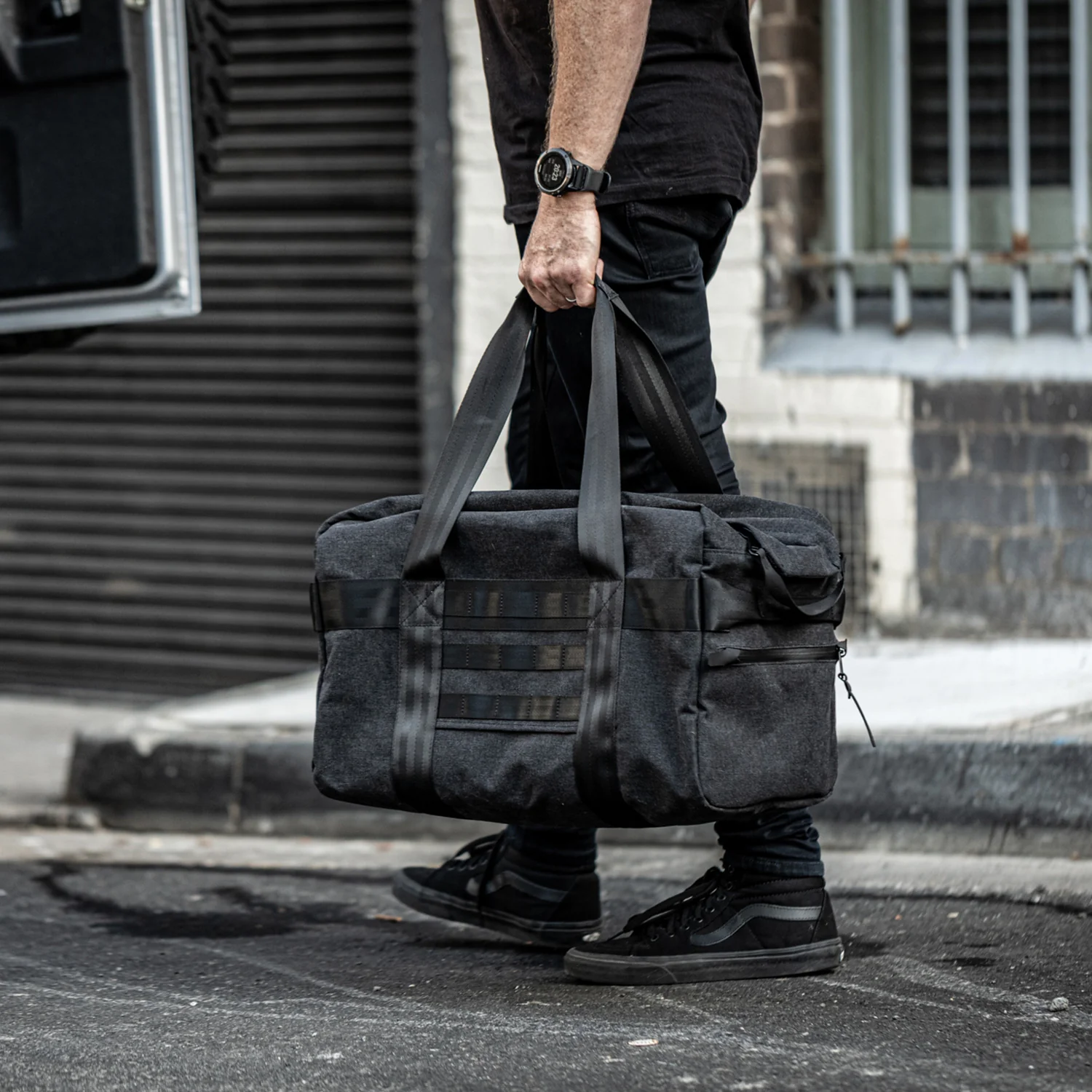 afternoons with Albert | technical weekender bag | black - Image 12