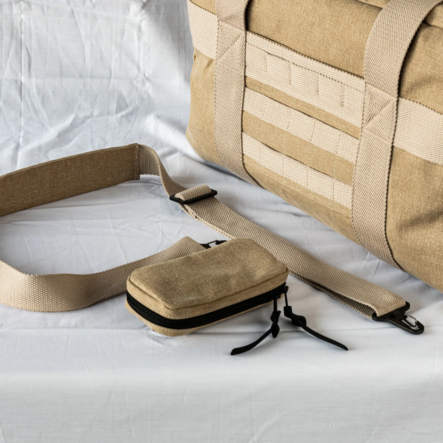afternoons with Albert | technical weekender bag | oak - Image 9