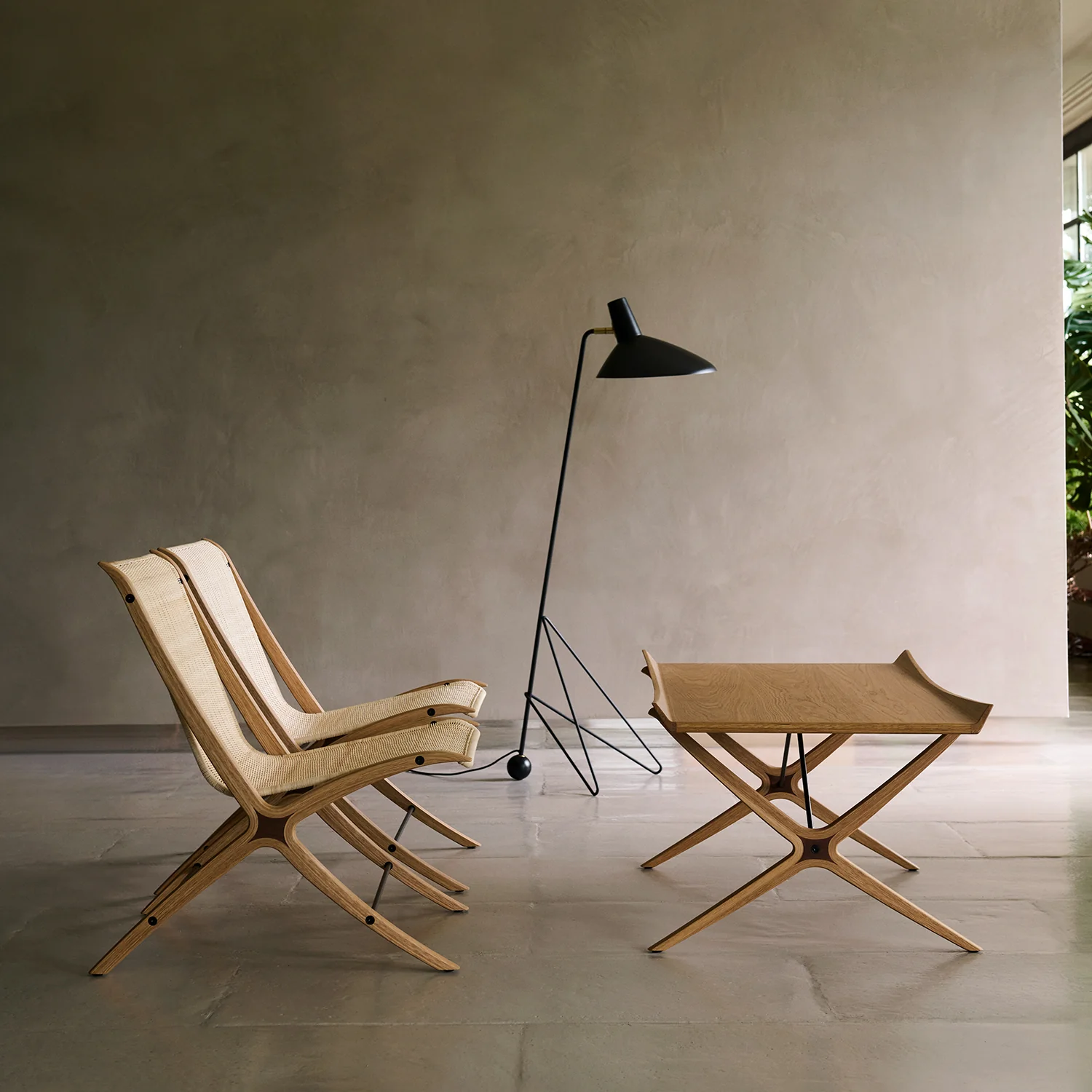 &tradition | tripod HM8 floor lamp | black - Image 8