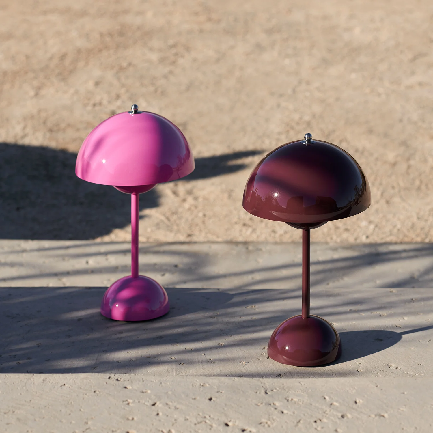 &tradition | flowerpot VP9 portable lamp | dark plum - Image 12