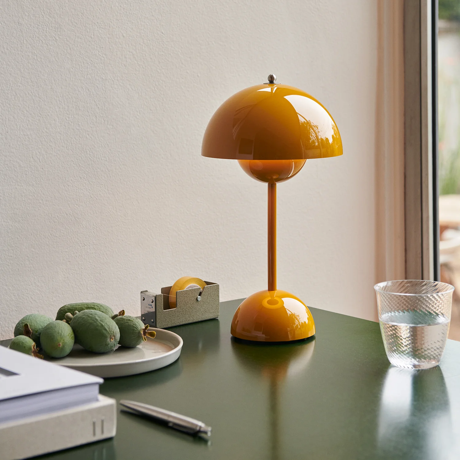 &tradition | flowerpot VP9 portable lamp | mustard - Image 2