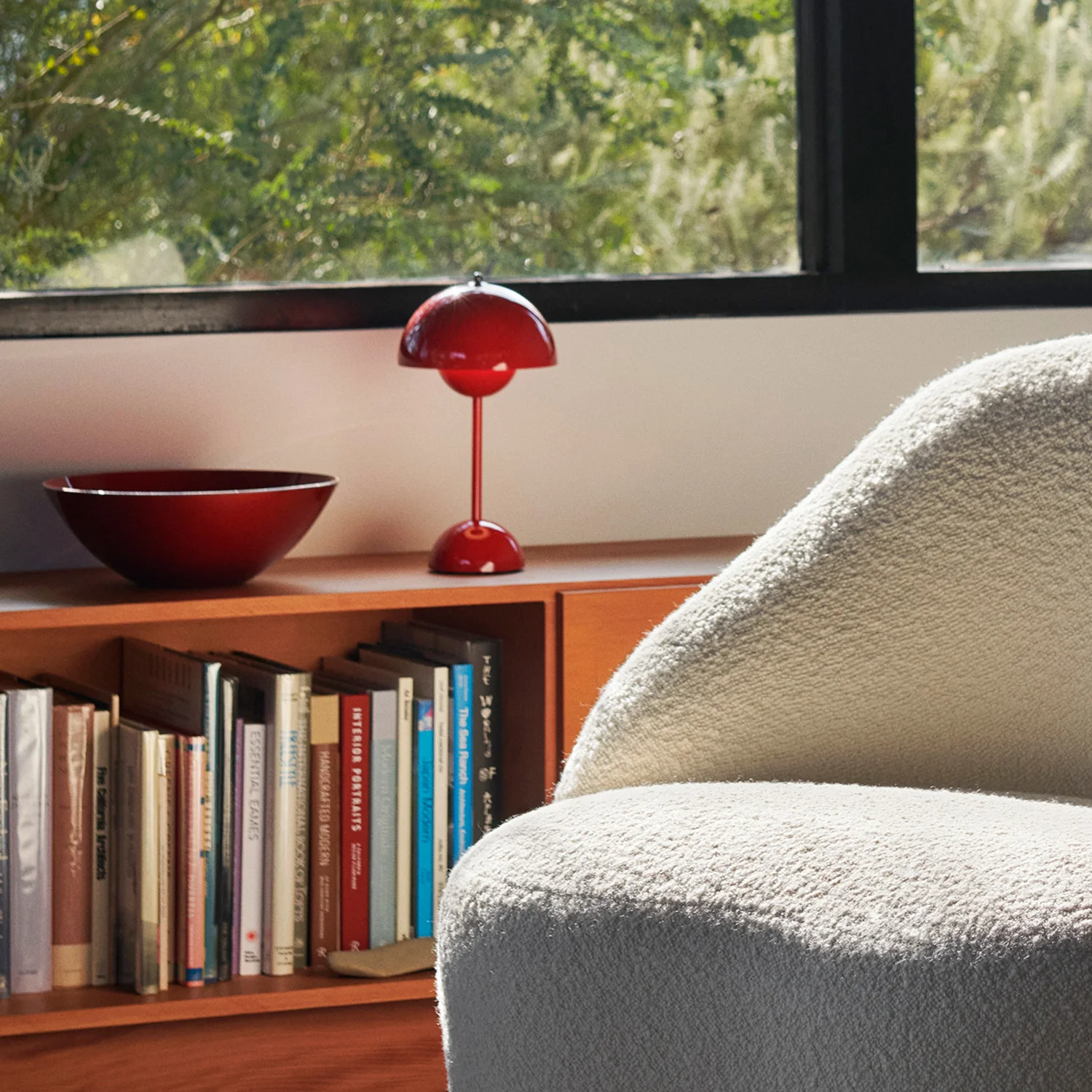 &tradition | flowerpot VP9 portable lamp | vermillon red - Image 4