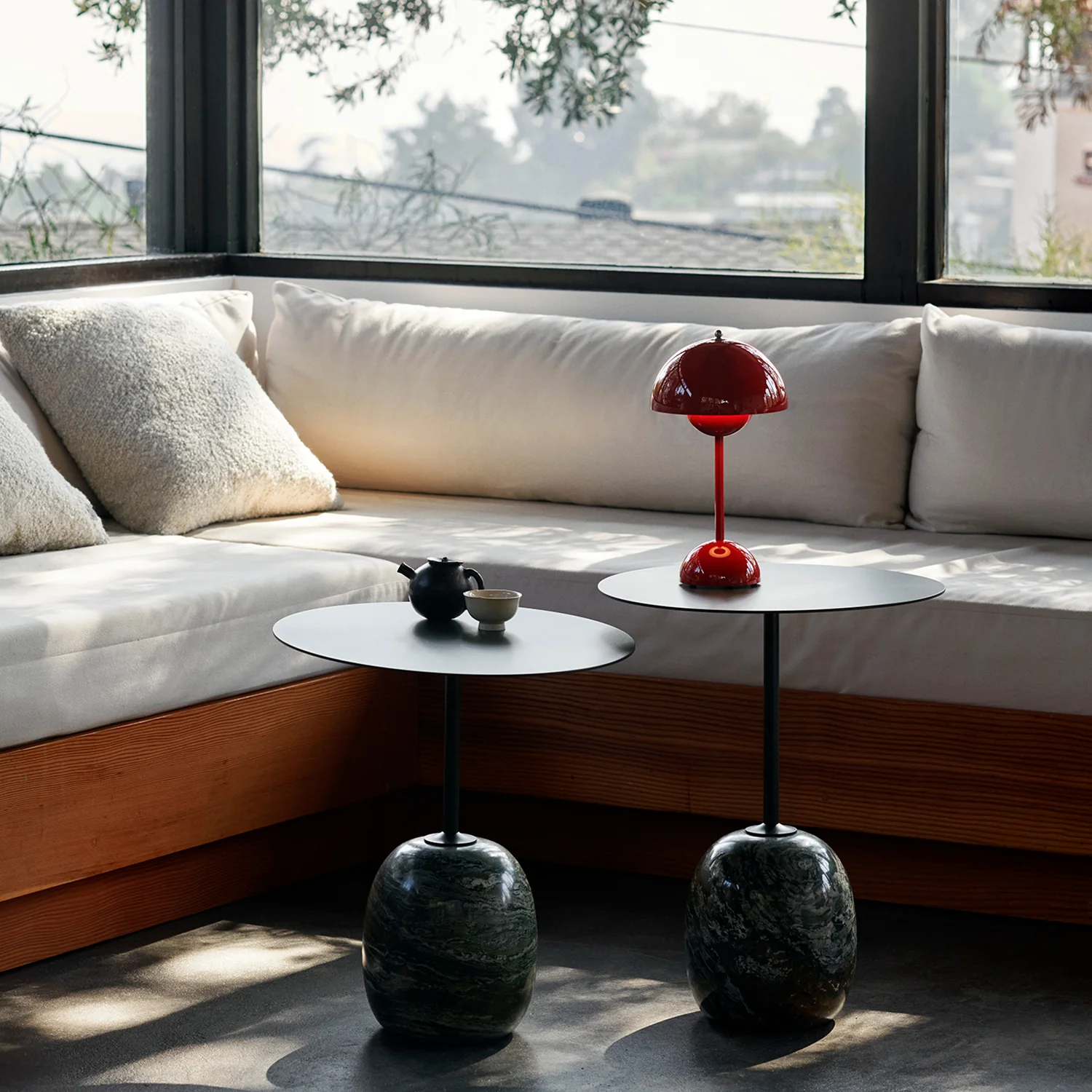 &tradition | flowerpot VP9 portable lamp | vermillon red - Image 7