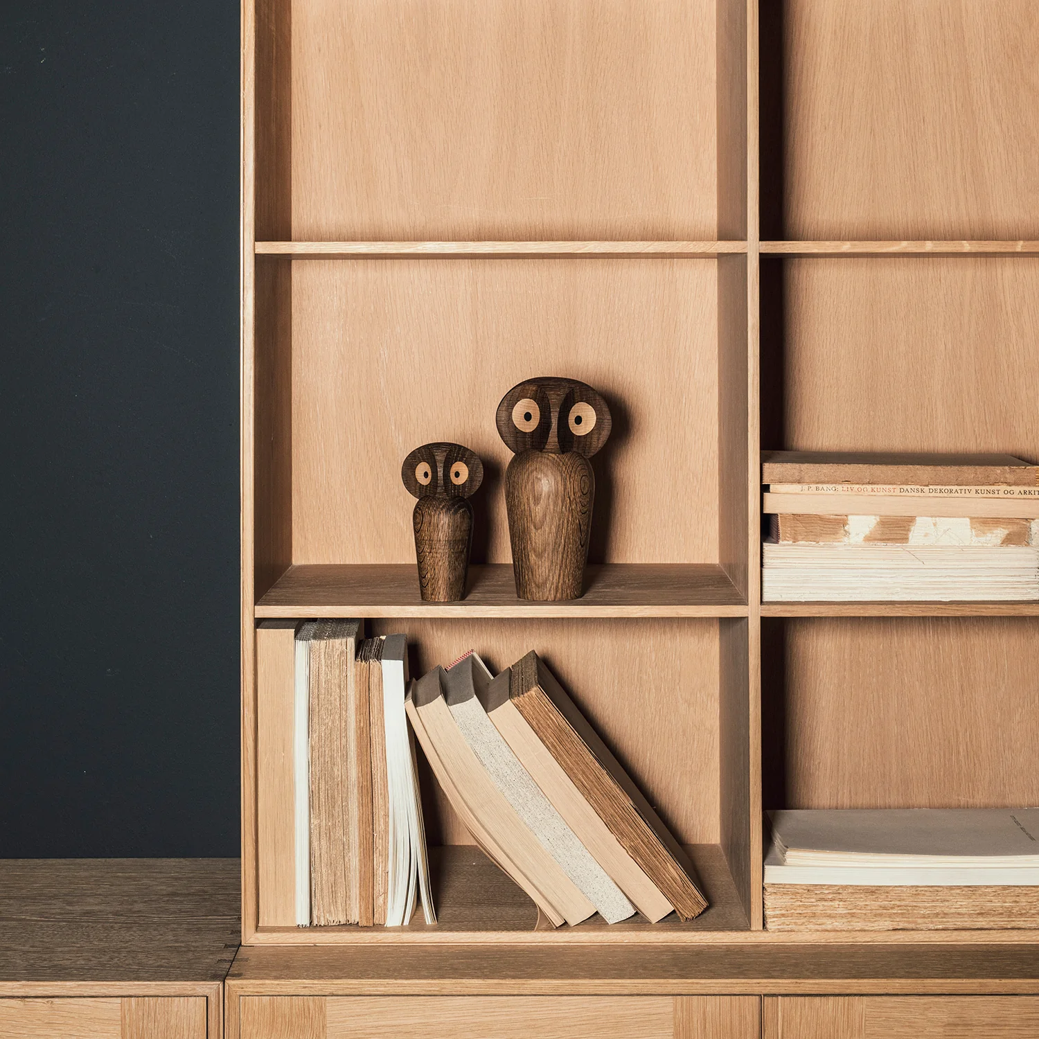 architectmade | wooden owl | mini smoked oak - Image 6