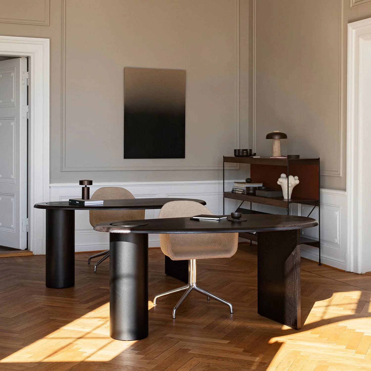 audo copenhagen (menu) | eclipse desk | dark oiled polished oak - Image 10