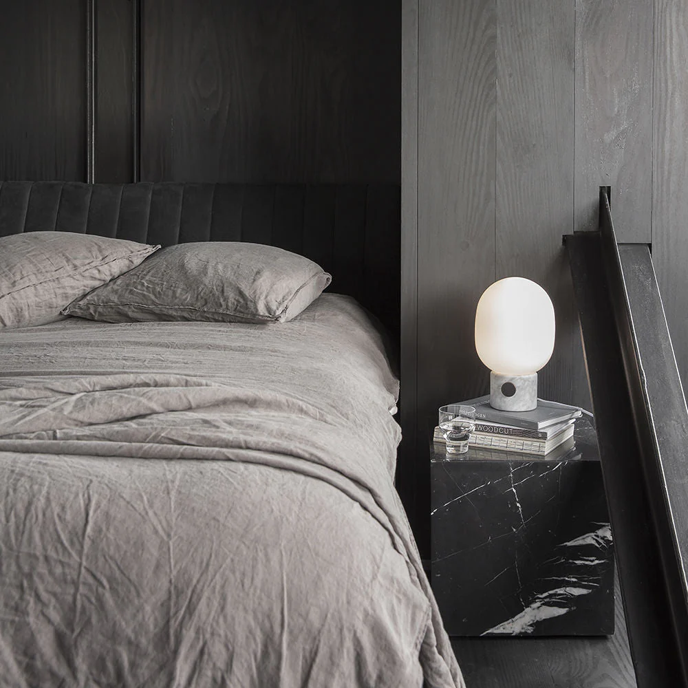 audo copenhagen (menu) | jwda table lamp large | white carrara marble - Image 9
