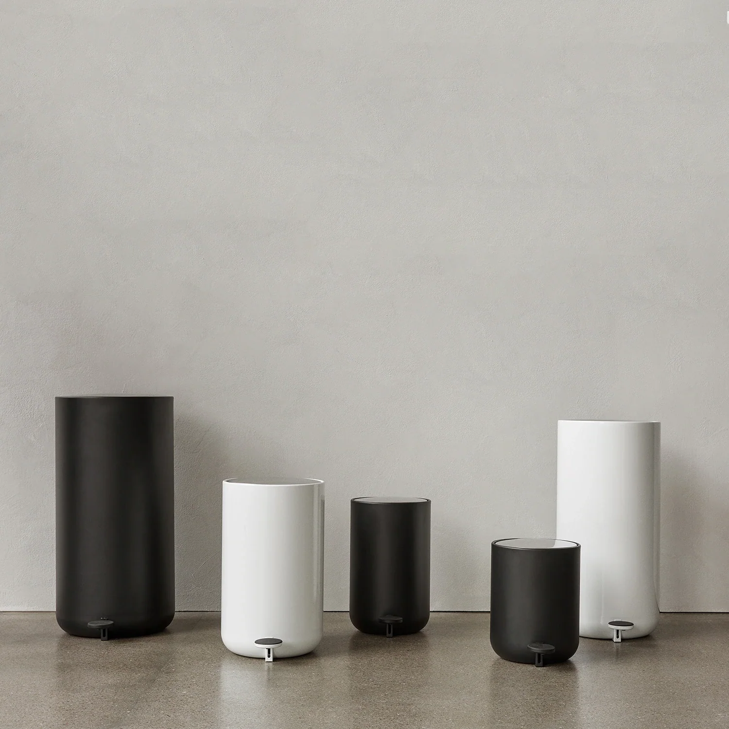 audo copenhagen (menu) | norm pedal bin 4 litre | gloss white - DC - Image 5