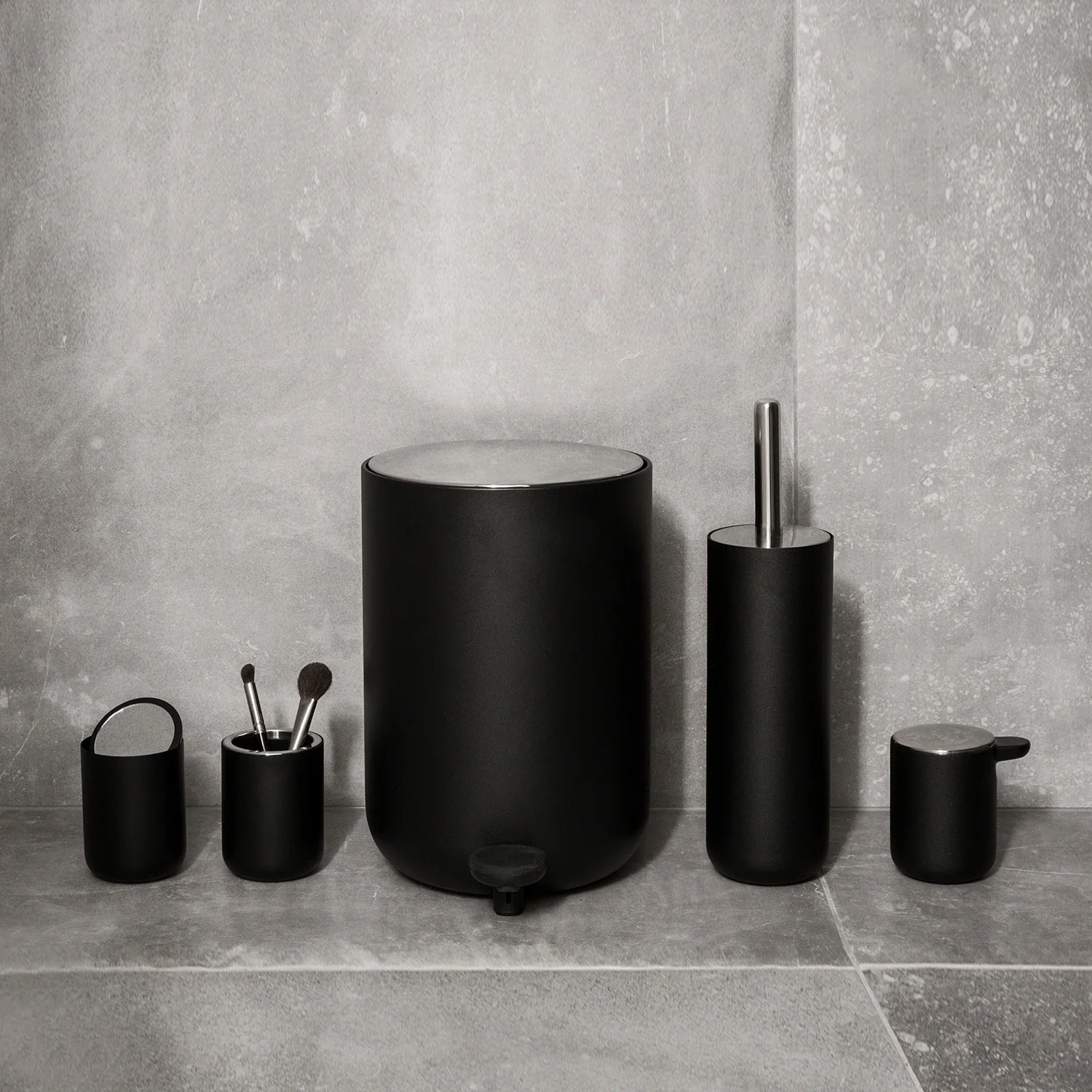 audo copenhagen (menu) | norm pedal bin 4 litre | matte black - DC - Image 11