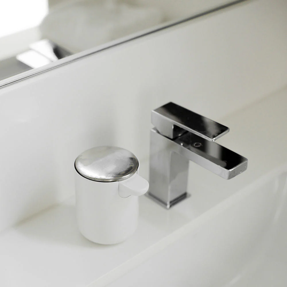 audo copenhagen (menu) | norm soap dispenser | gloss white - DC - Image 4