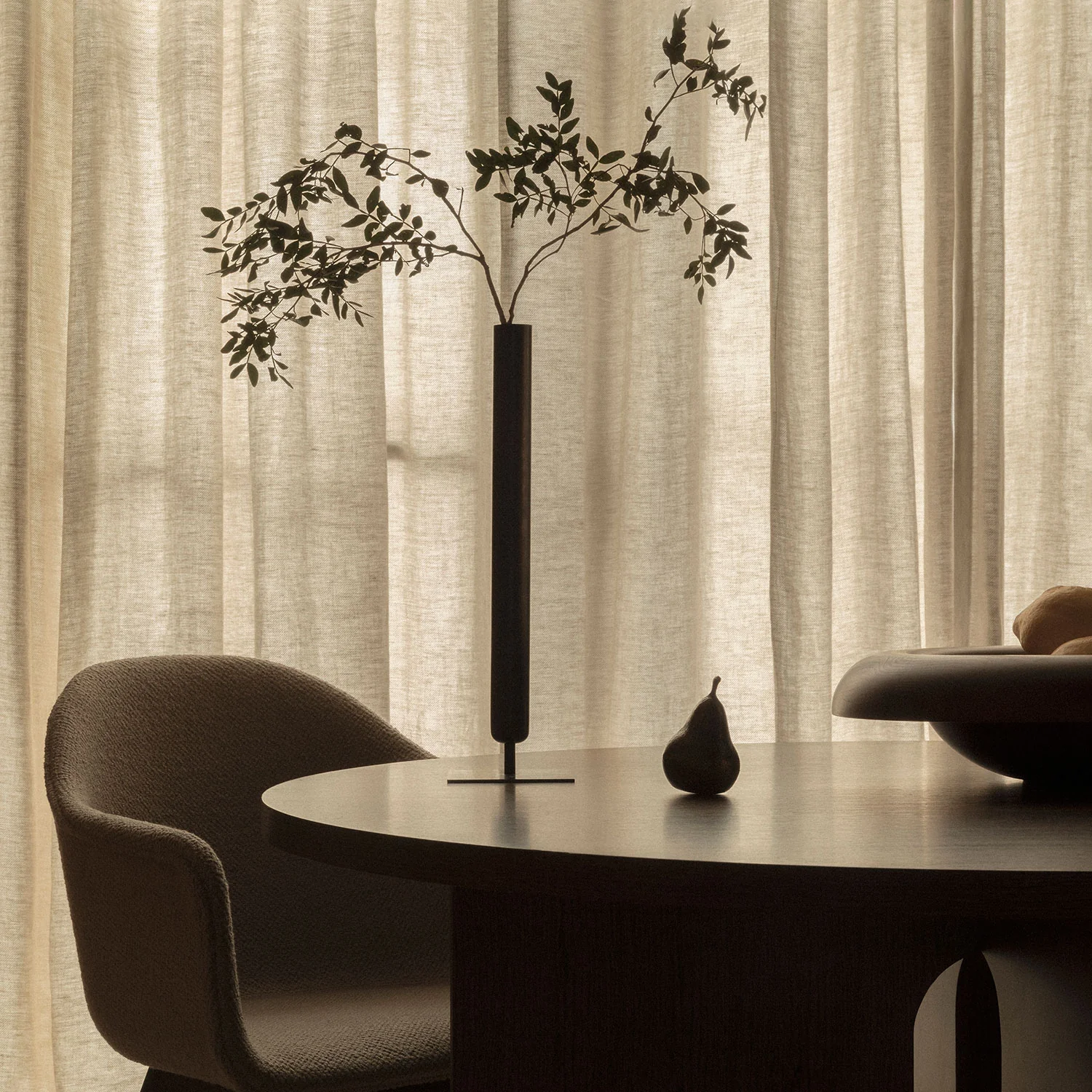 audo copenhagen (menu) | stance vase | bronzed brass 50cm - Image 3