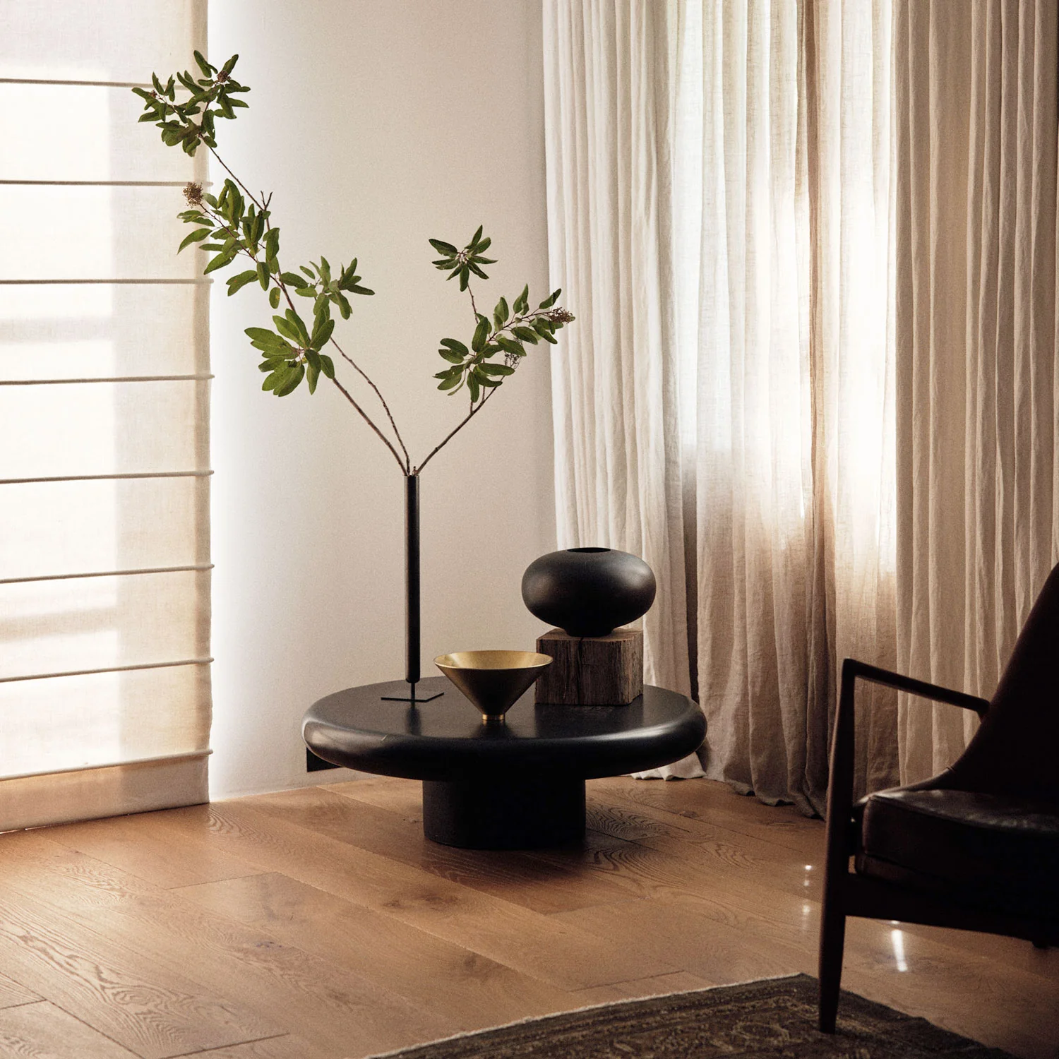 audo copenhagen (menu) | stance vase | bronzed brass 50cm - Image 6
