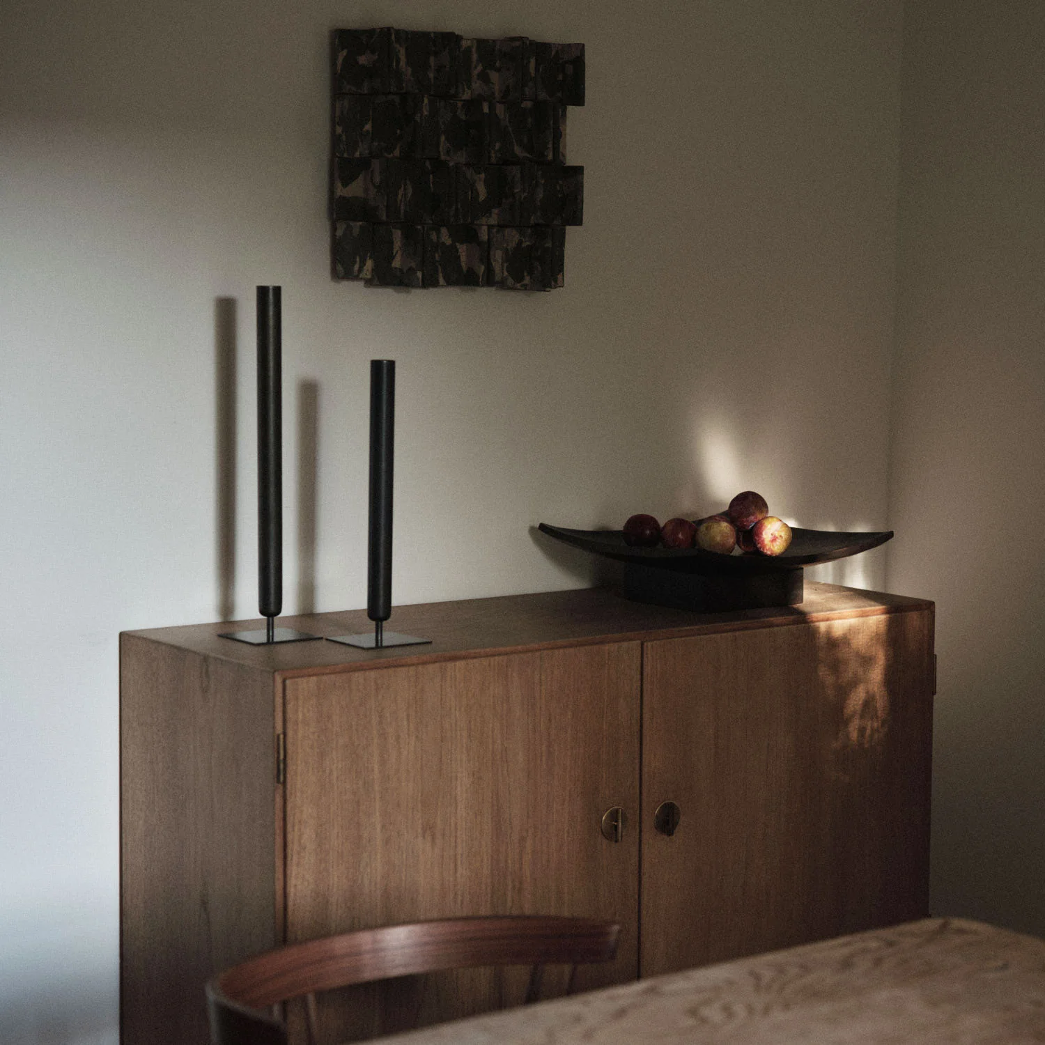 audo copenhagen (menu) | stance vase | bronzed brass 50cm - Image 8