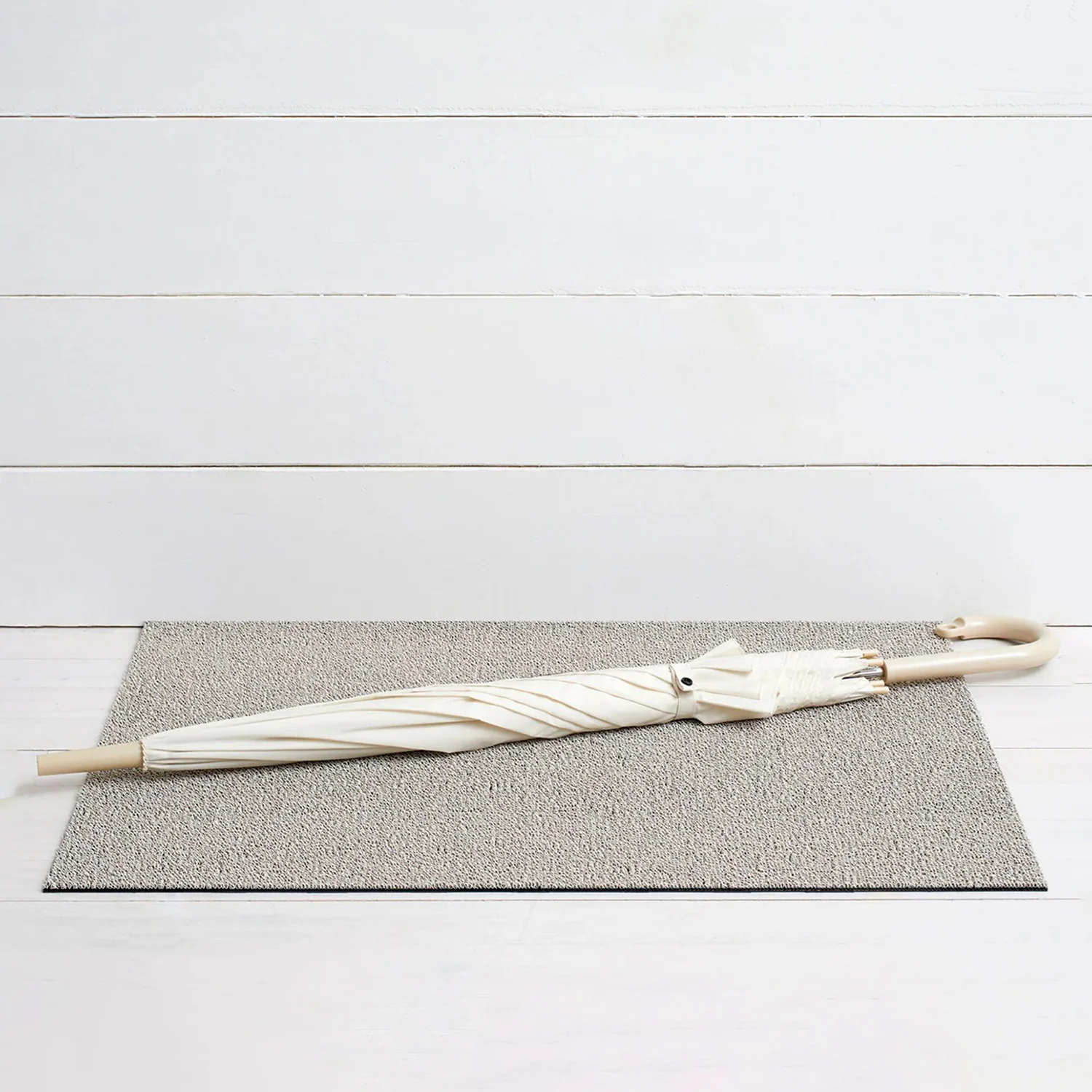 chilewich | shag doormat 46x71cm (18x28") | solid silk - Image 2
