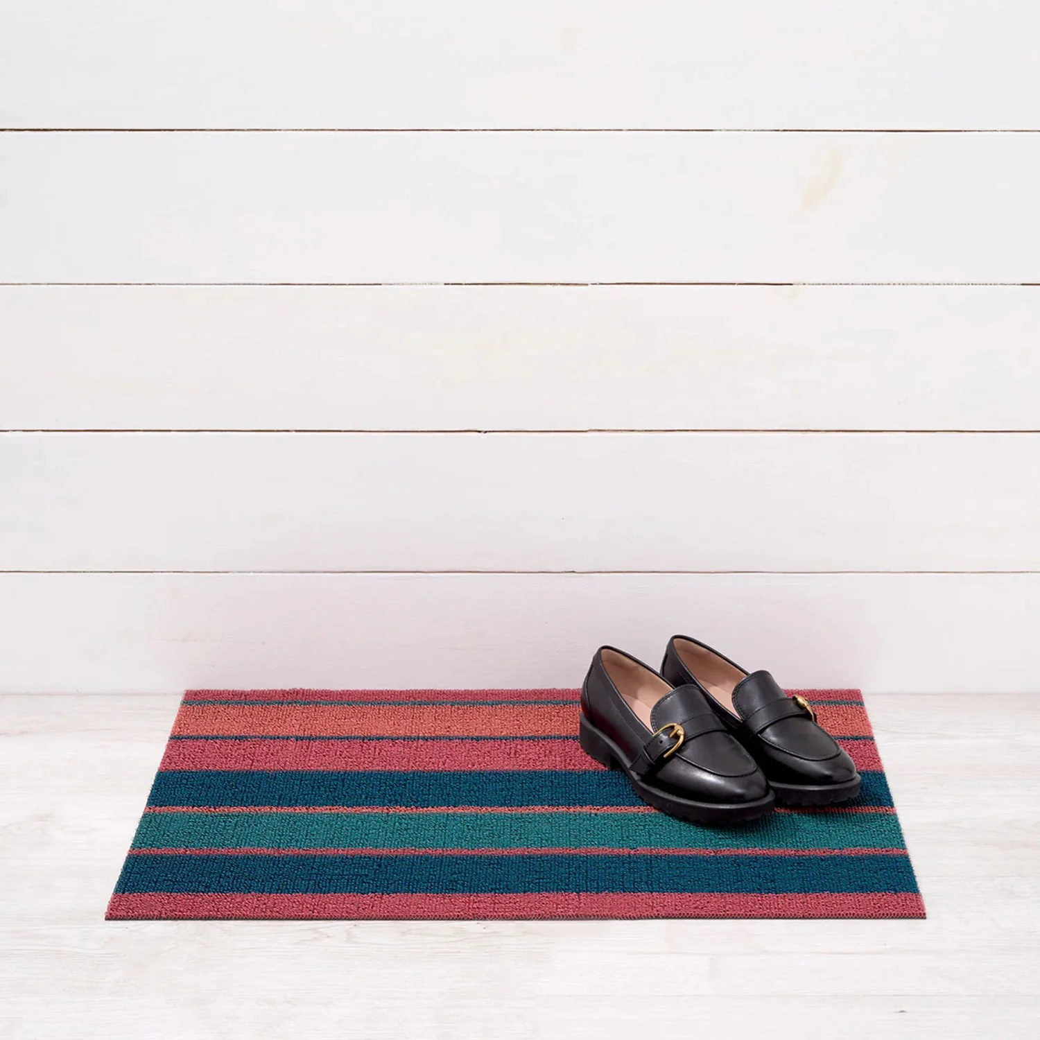 chilewich | shag doormat 46x71cm (18x28") | bolt stripe raspberry - Image 2