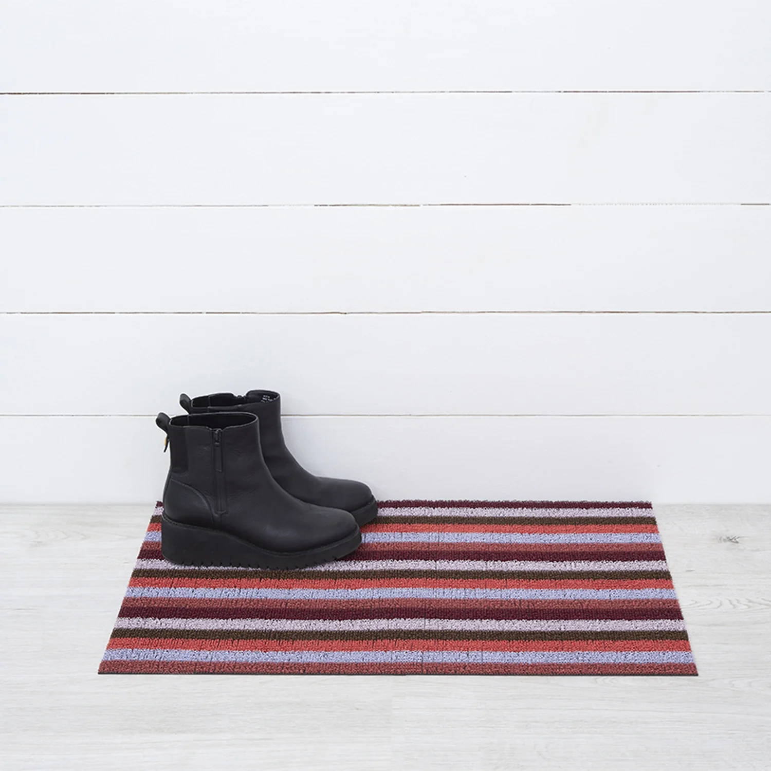 chilewich | shag doormat 46x71cm (18x28") | even stripe berry - Image 2