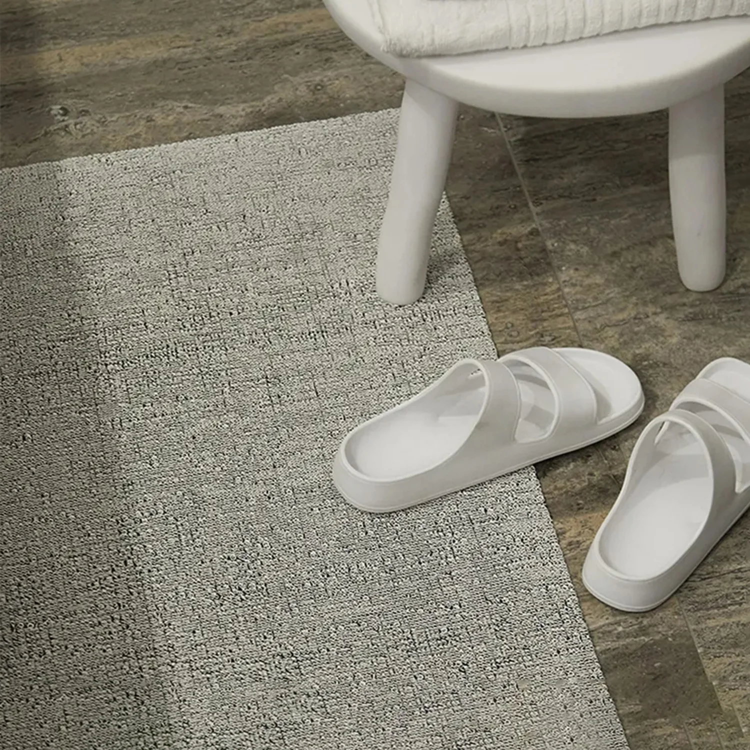 chilewich | shag runner mat 61x183cm (24x72") | solid snow - Image 4