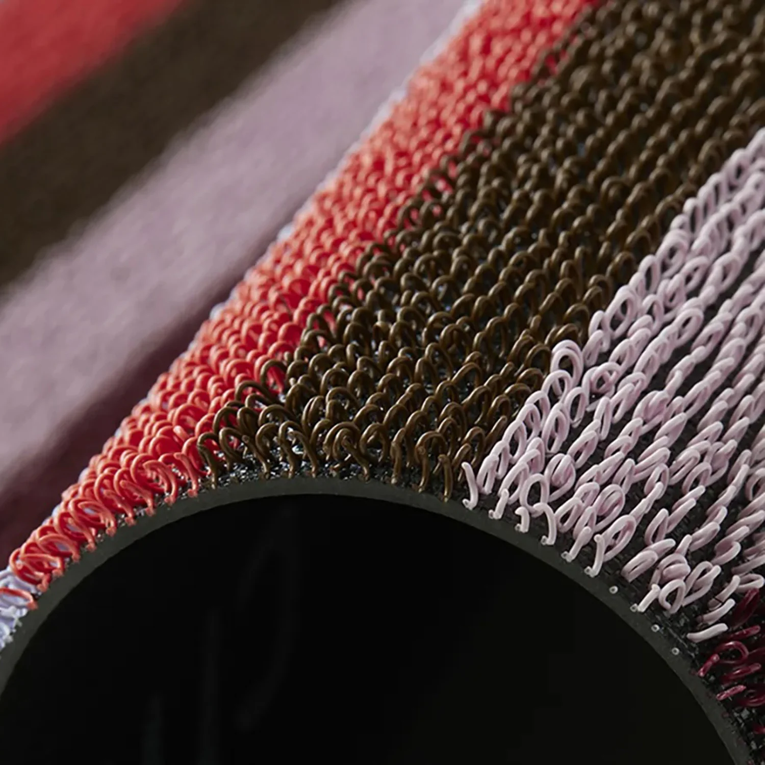 chilewich | shag big mat 91x152cm (36x60") | even stripe berry - Image 3