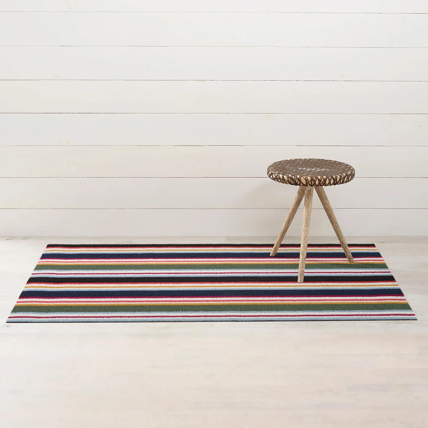chilewich | shag big mat 91x152cm (36x60") | shuffle strip petunia - Image 2