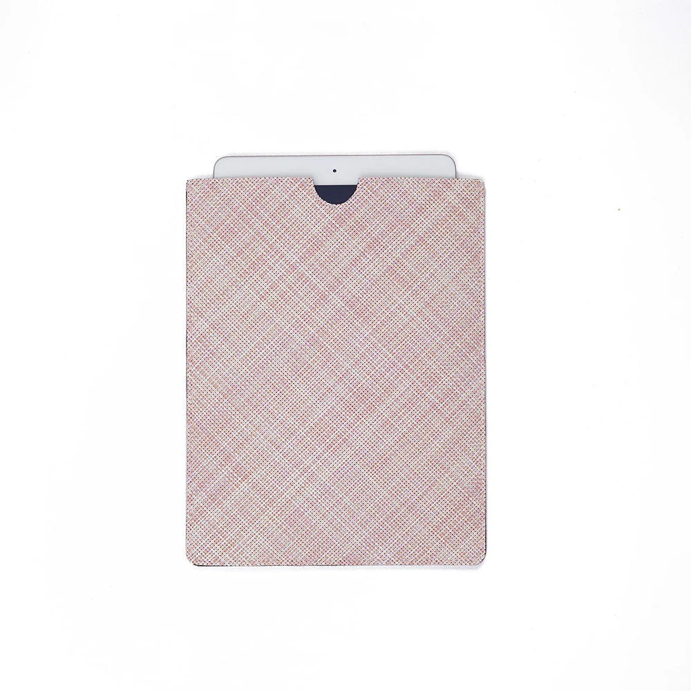 chilewich | tablet sleeve medium | basketweave blush - DC - Image 3