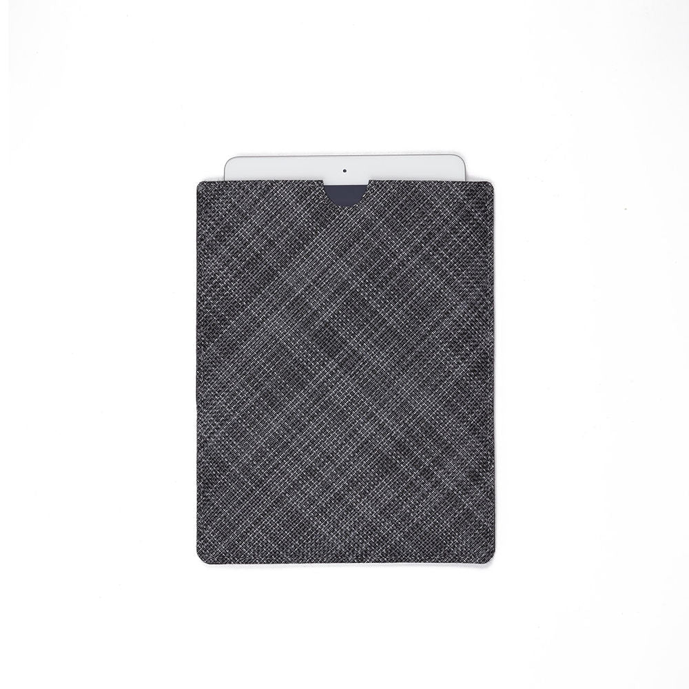 chilewich | tablet sleeve medium | basketweave cool grey - DC - Image 2