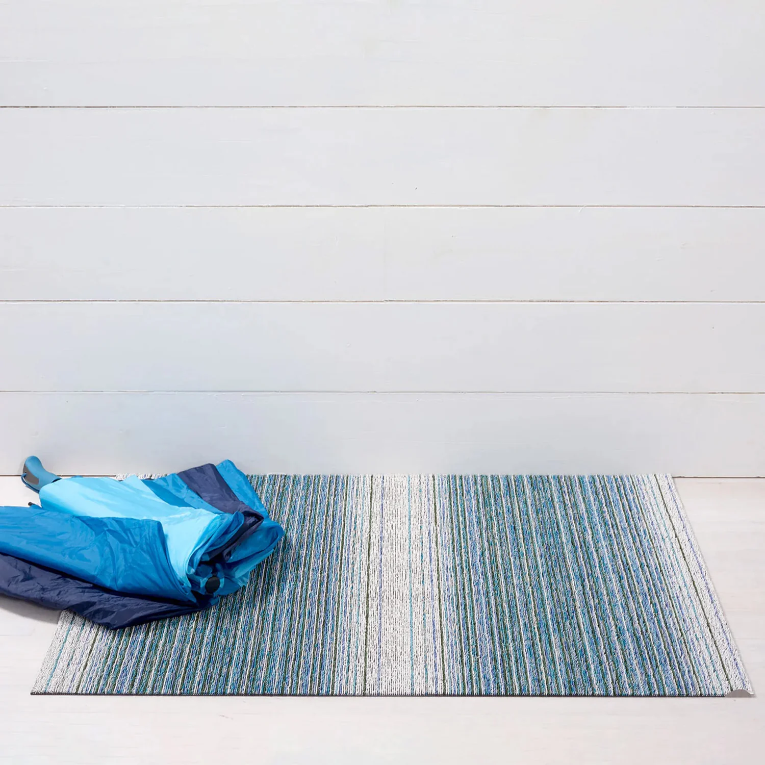 chilewich | shag utility doormat 61x91cm (24x36") | fade lagoon - Image 2
