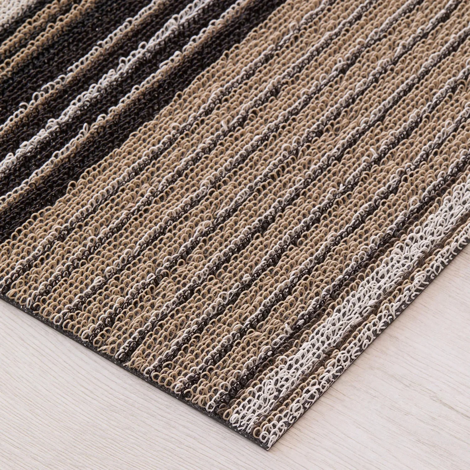 chilewich | shag utility doormat 61x91cm (24x36") | pleat stripe oyster - Image 4