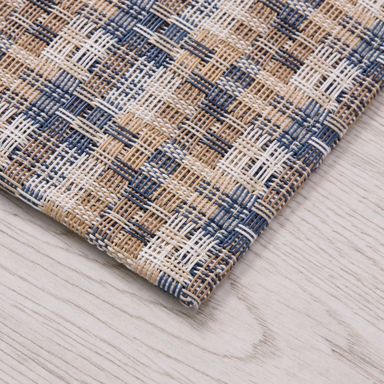 chilewich | woven floormat 76x269cm (30x106") | fable coast
