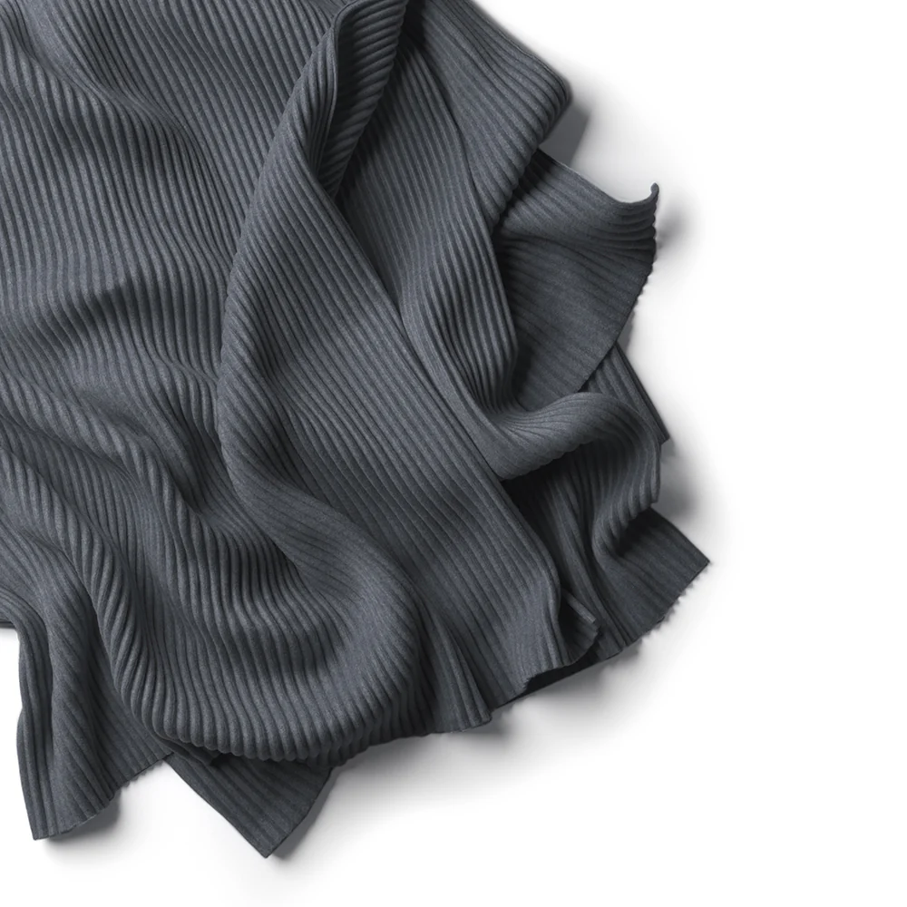 design house stockholm | pleece throw | dark grey - Image 3