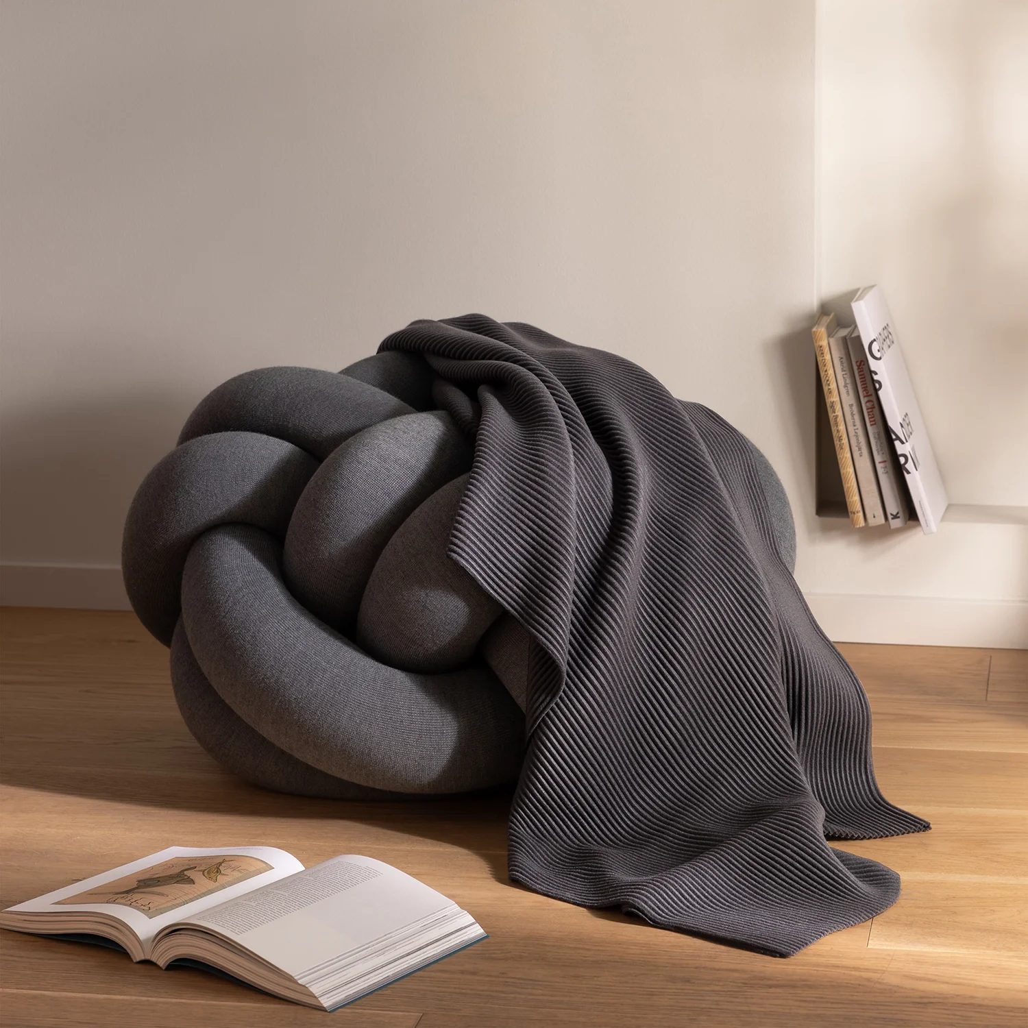 design house stockholm | pleece throw | dark grey - Image 4
