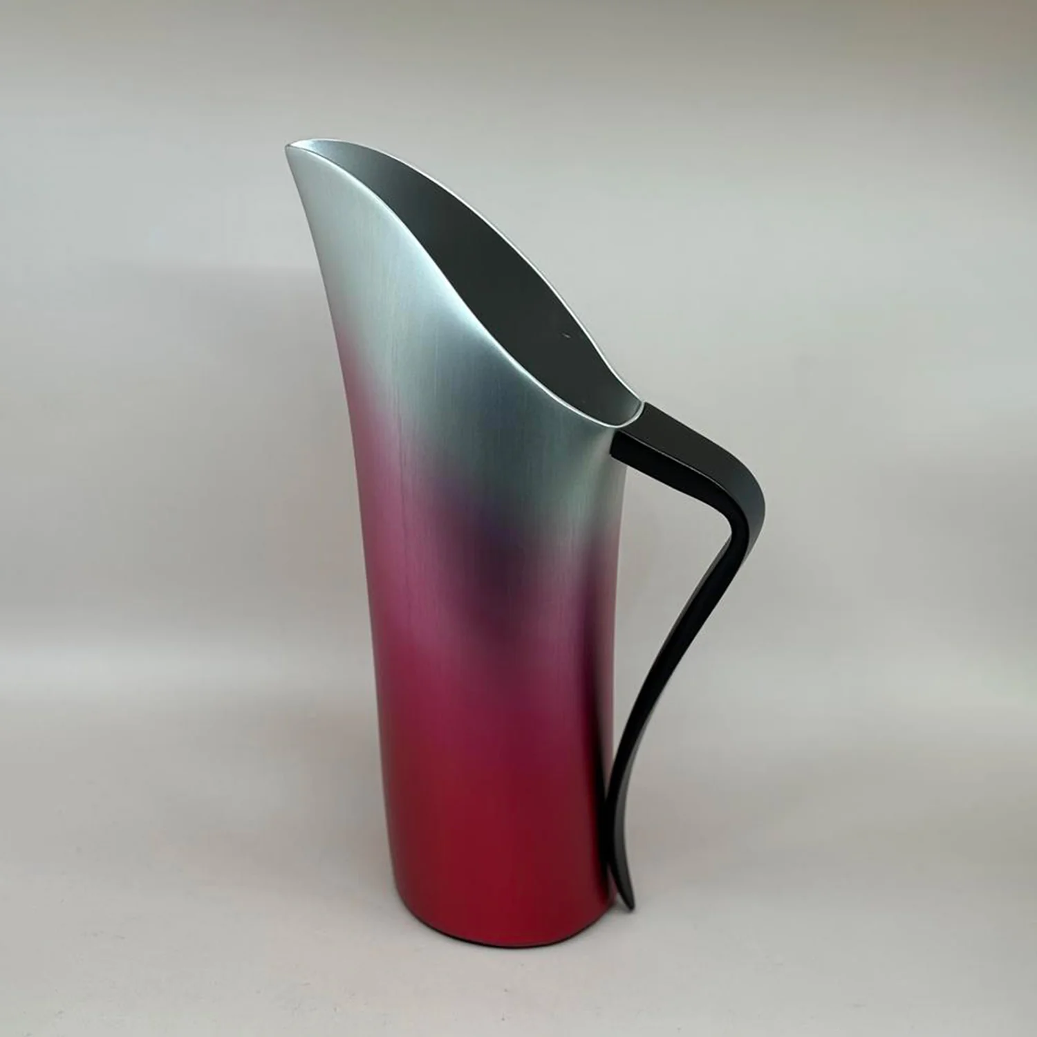 fink | water jug | blush satin - limited edition - DC - Image 3
