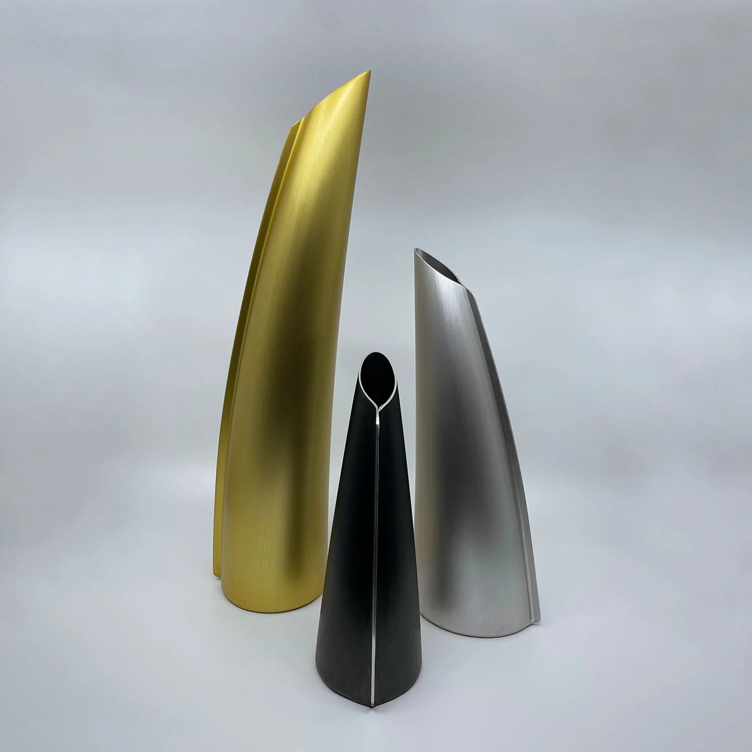 fink | single stem vase | silver medium - LC - Image 7