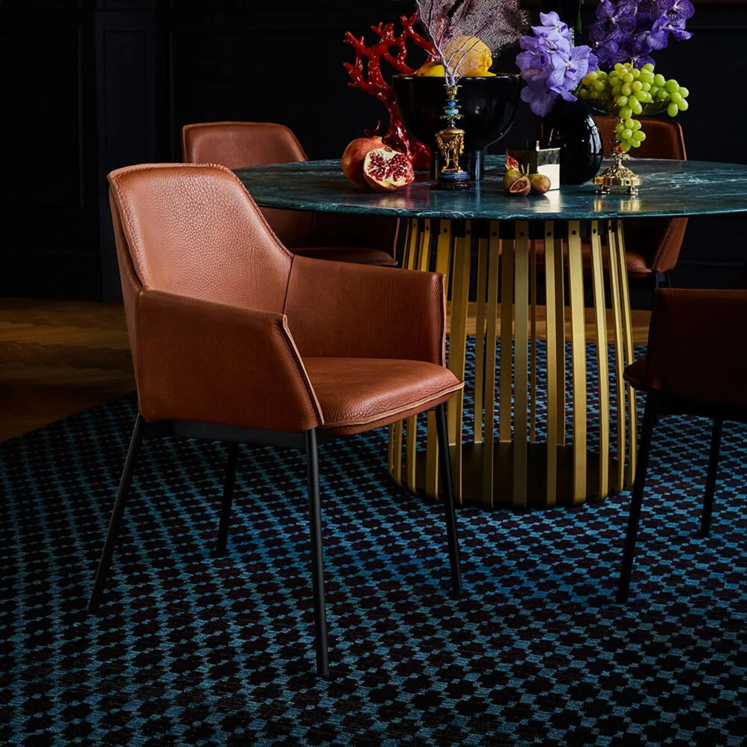 freifrau | grace armchair high | magnum cognac leather - Image 4