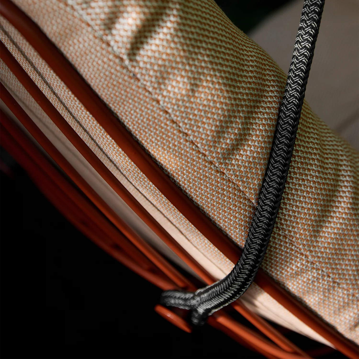 freifrau | leyasol outdoor sun lounger swing seat | lopi fabric + steel bronze glaze frame - Image 4