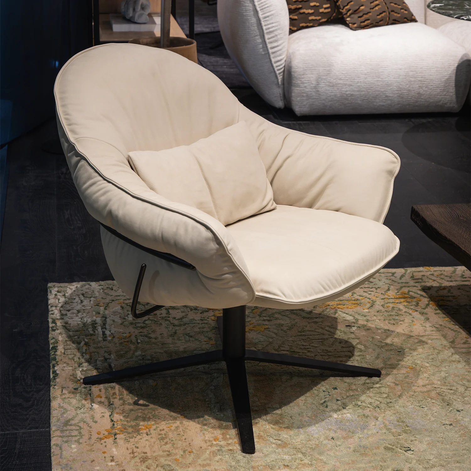 freifrau | marie lounge chair | x-base with rocker + tilting mechanism | adamo + eva tabacco + deep black frame - Image 9
