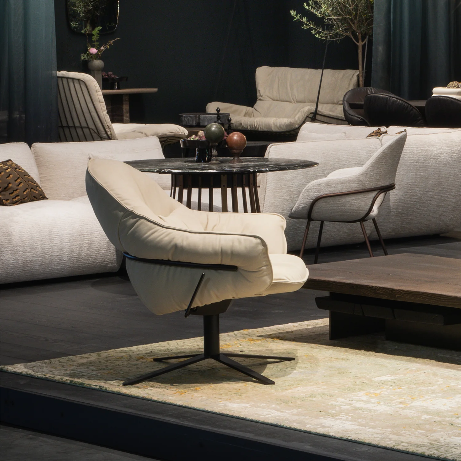 freifrau | marie lounge chair | x-base with rocker + tilting mechanism | adamo + eva tabacco + deep black frame - Image 11