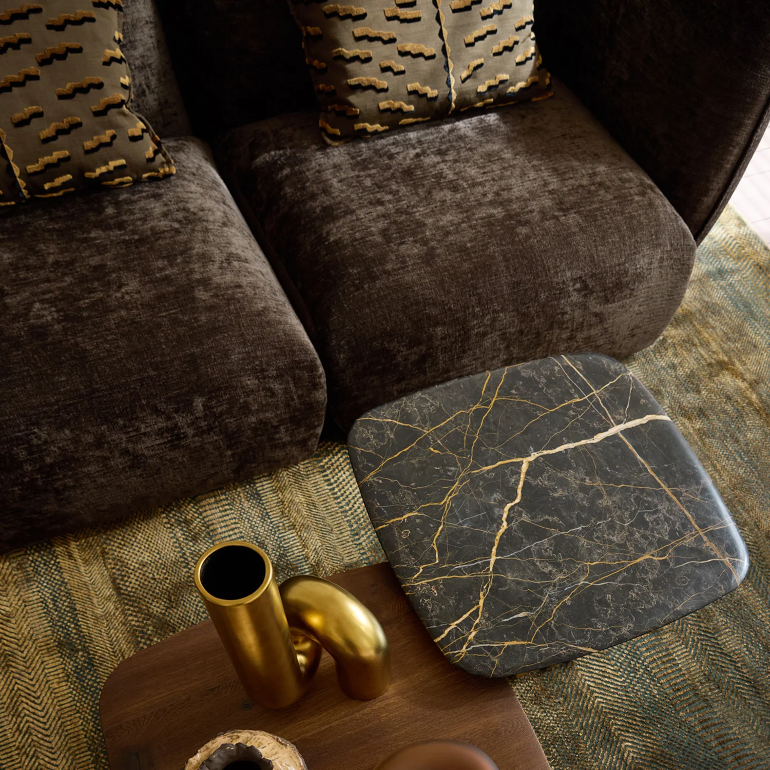 freifrau | mia modular sofa | deco cushions - Image 27