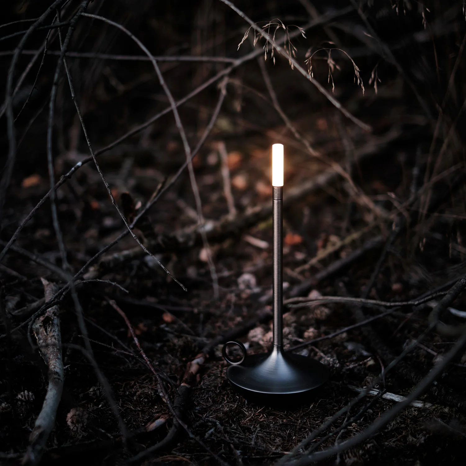graypants | wick portable table lamp | graphite 26cm - Image 4