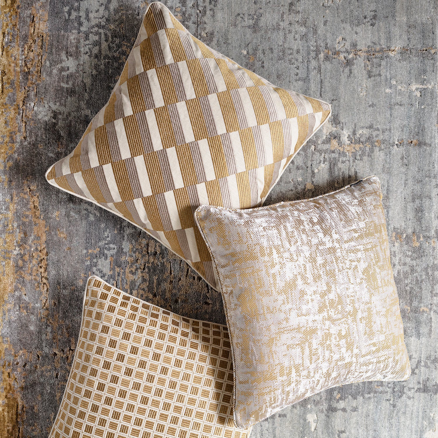 greg natale | sahara cushion | gold ~ DC - Image 4