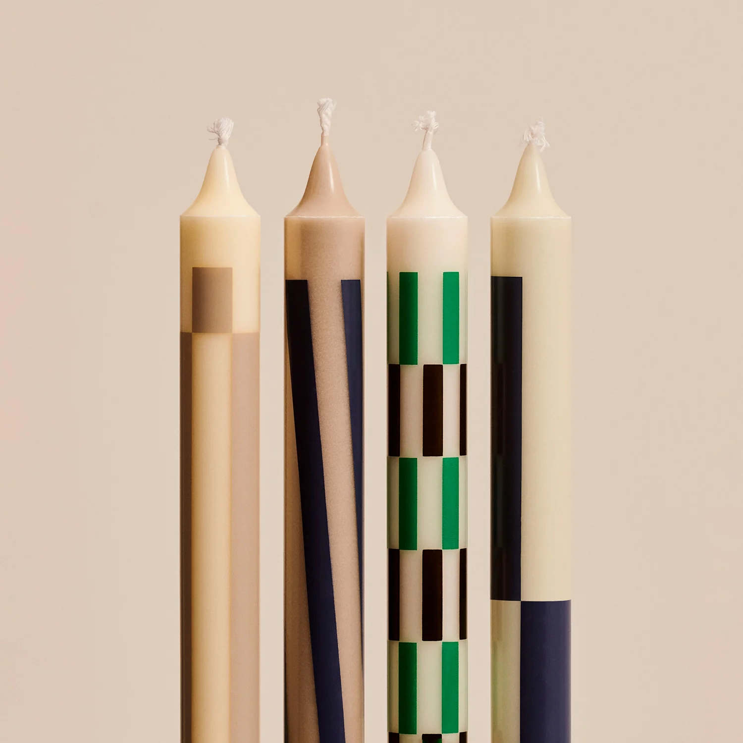 hay | pattern candle | set of 4 | cream + dark - DC - Image 3