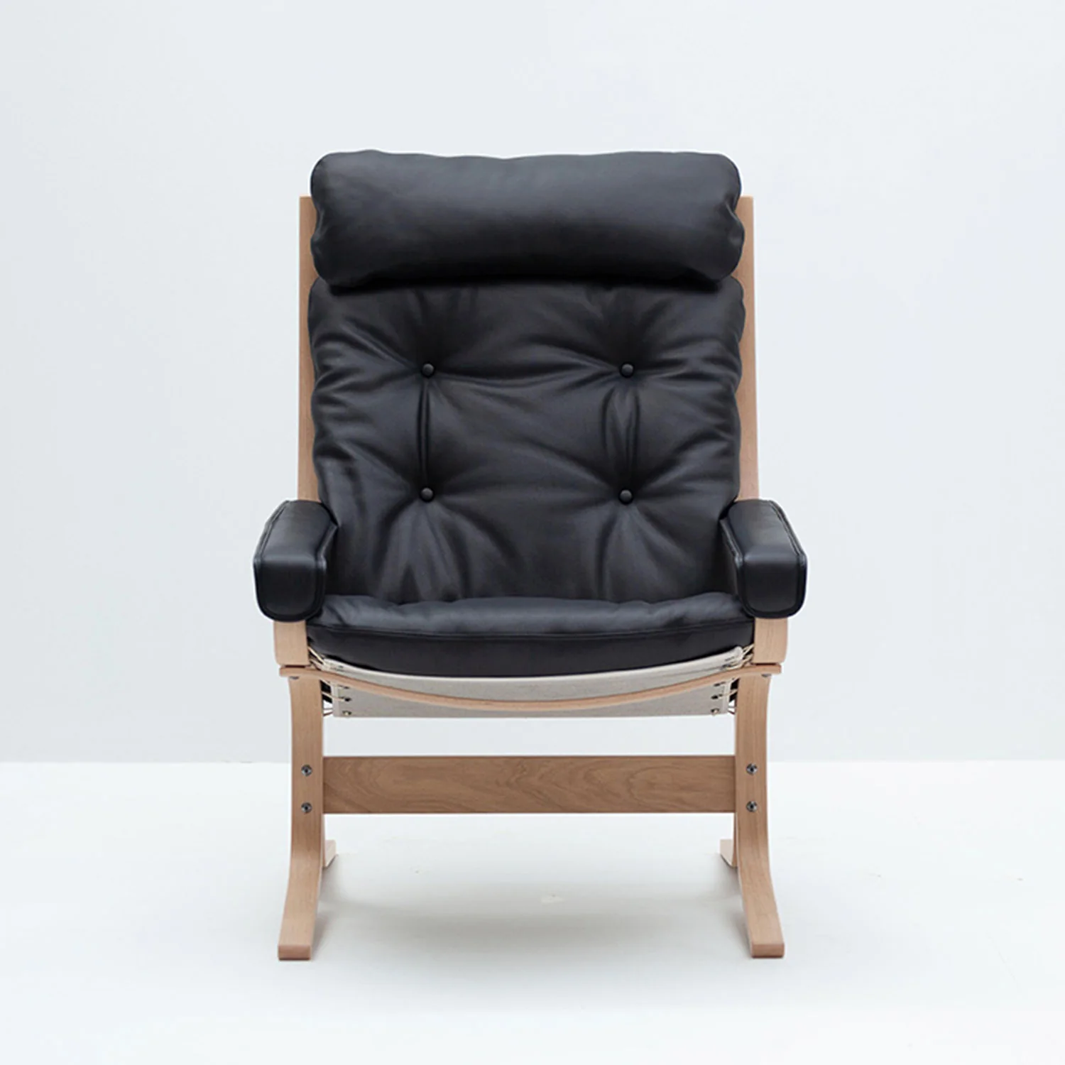 lk hjelle | siesta classic 301 chair | high back with arms | oak + hemsen HA19 leather - Image 3