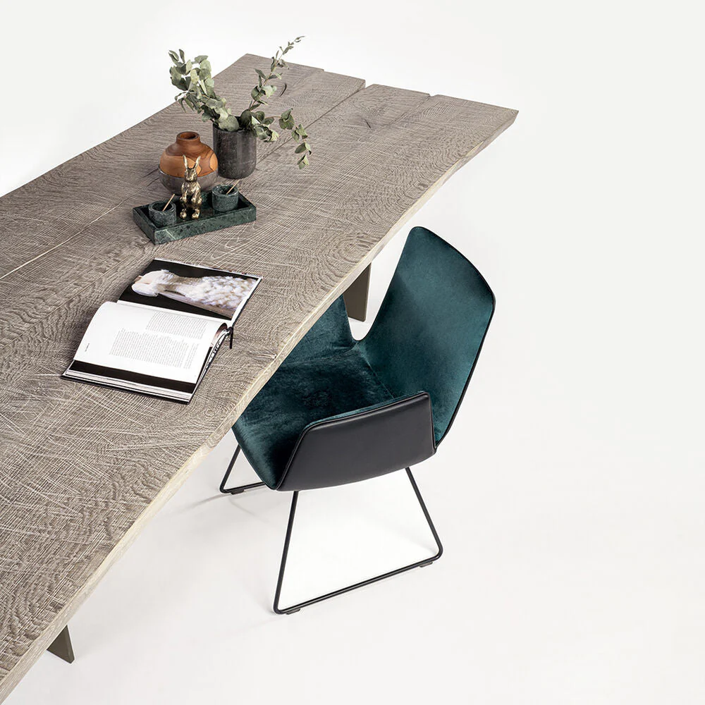 janua | sk 08 butterfly table | smoked oak white shade + black base 180x90cm - Image 4