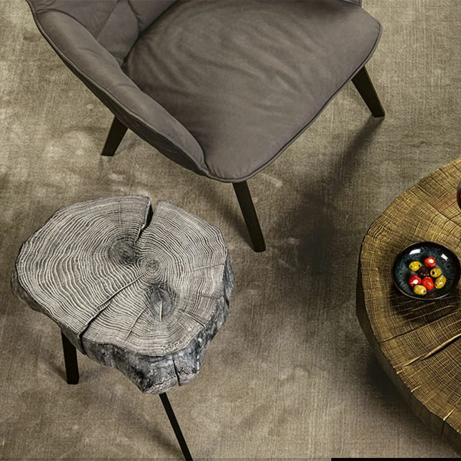 janua | bc 05 stomp table | 40-50cm | charburned limed oak shade grey - Image 4
