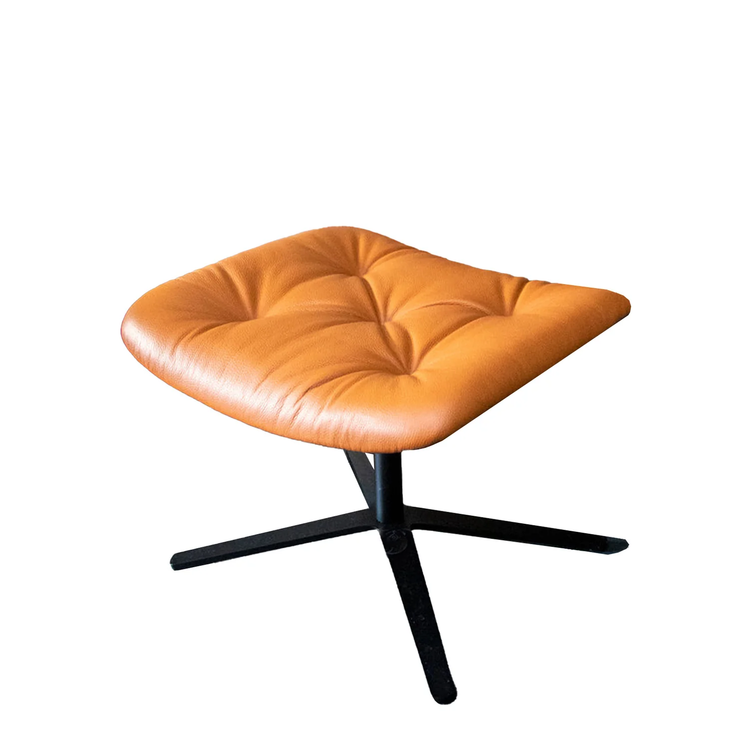 freifrau | leya ottoman | x-base frame | cairo cognac leather + chesterfield stitch - Image 6
