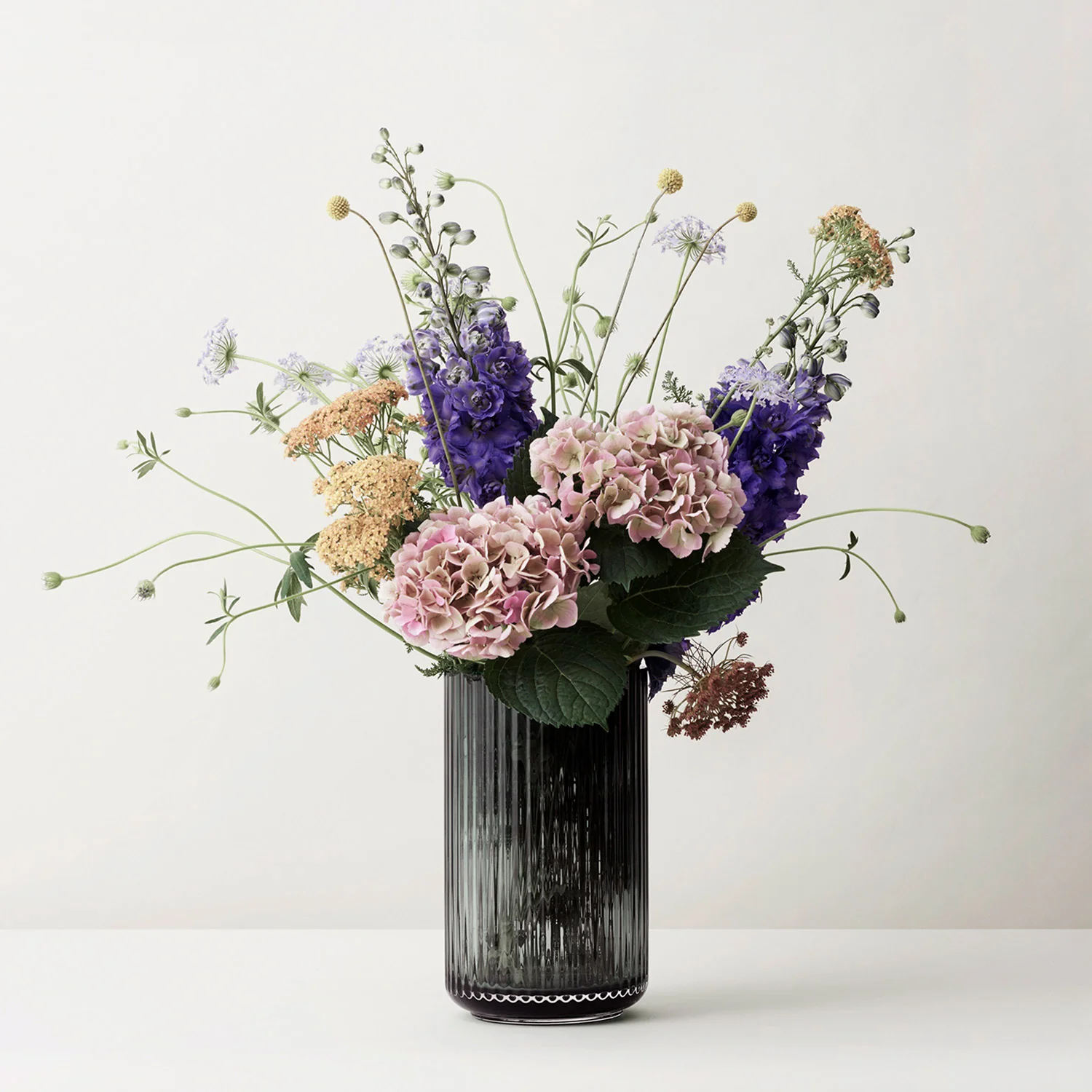 lyngby | glass vase 38cm | smoke - LC - Image 4