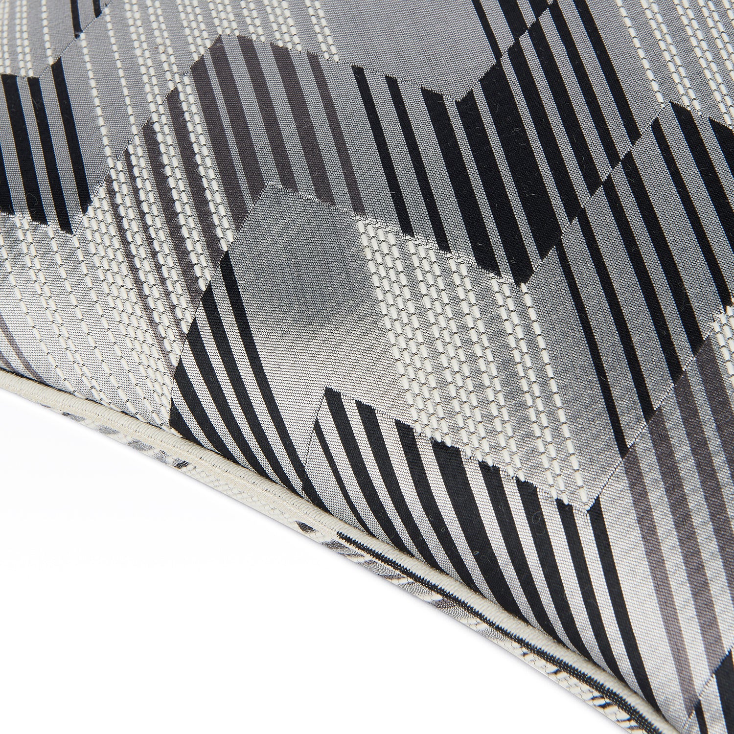 missoni home | betulla cushion 40cm | colour 601R - DC - Image 2