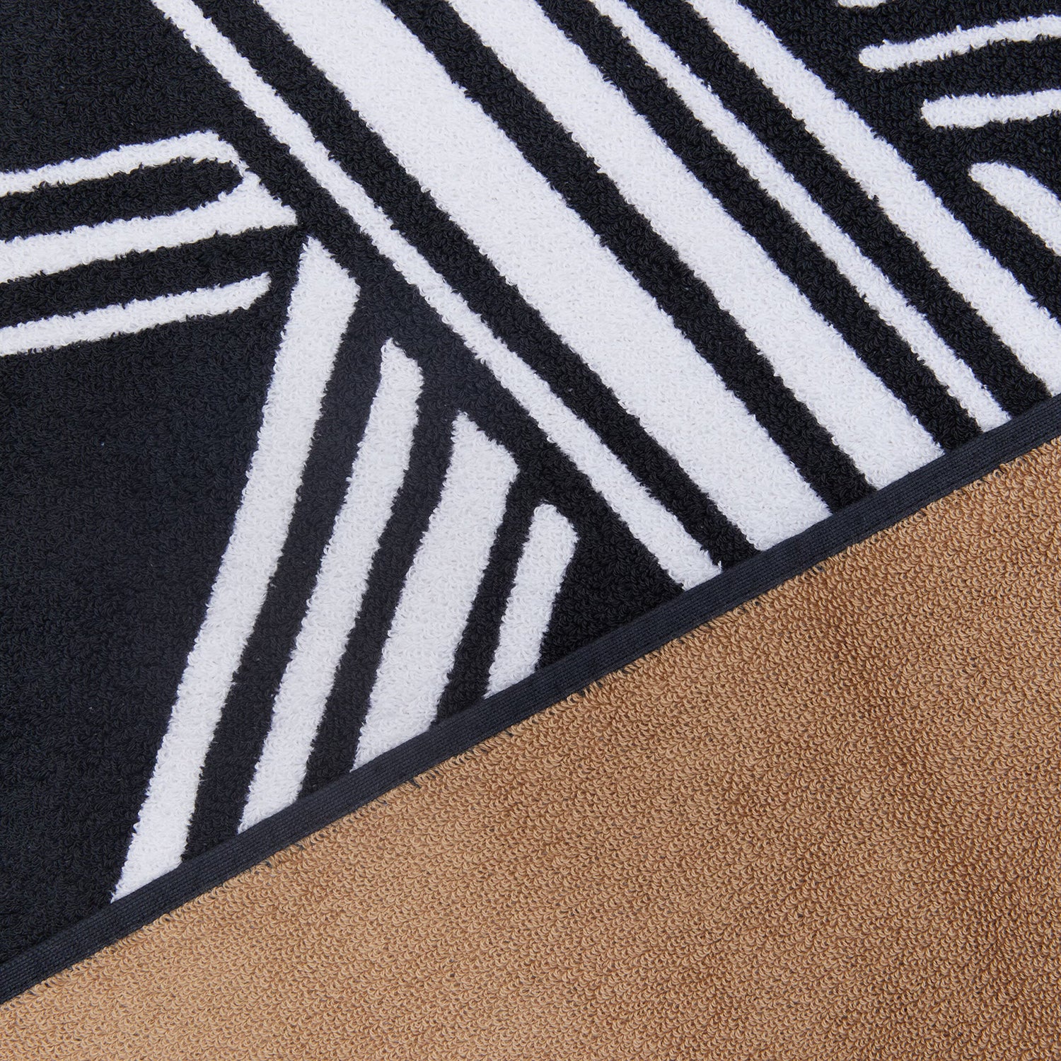 missoni home | nastri beach towel | colour 601 - DC - Image 2
