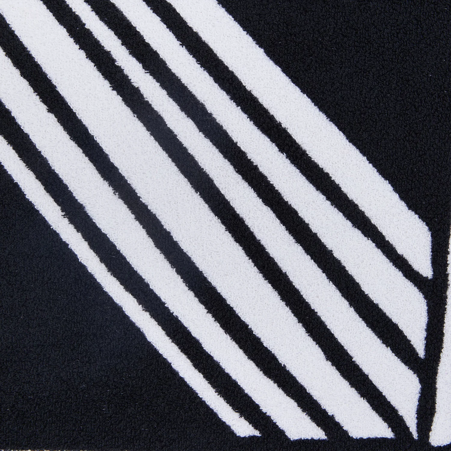 missoni home | nastri beach towel | colour 601 - DC - Image 4