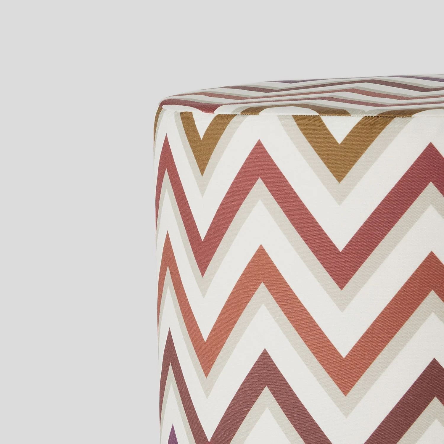 missoni home | watamu outdoor cylinder pouf | colour 156 - Image 2