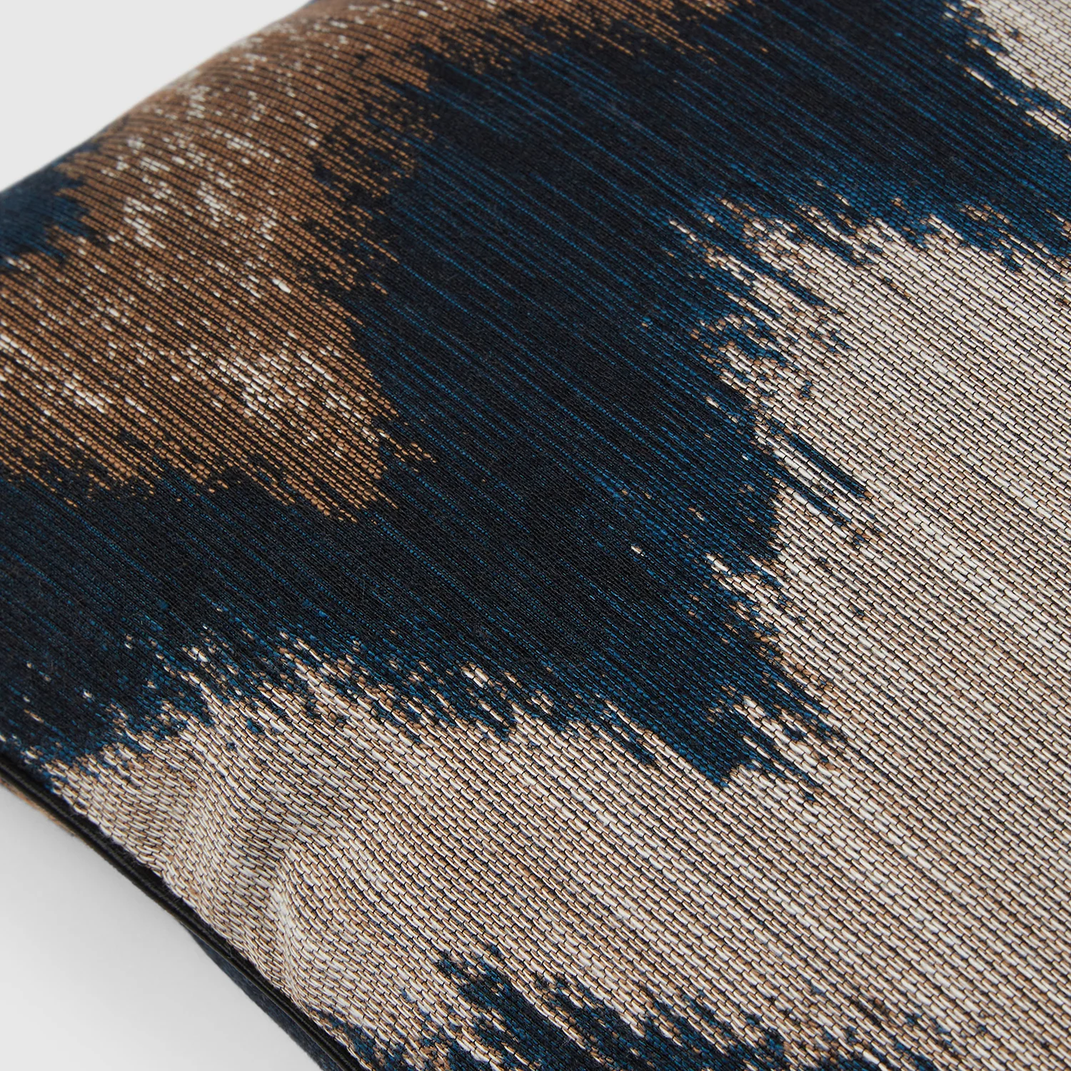 missoni home | zigzag ikat cushion 30x60cm | colour 150 - Image 2