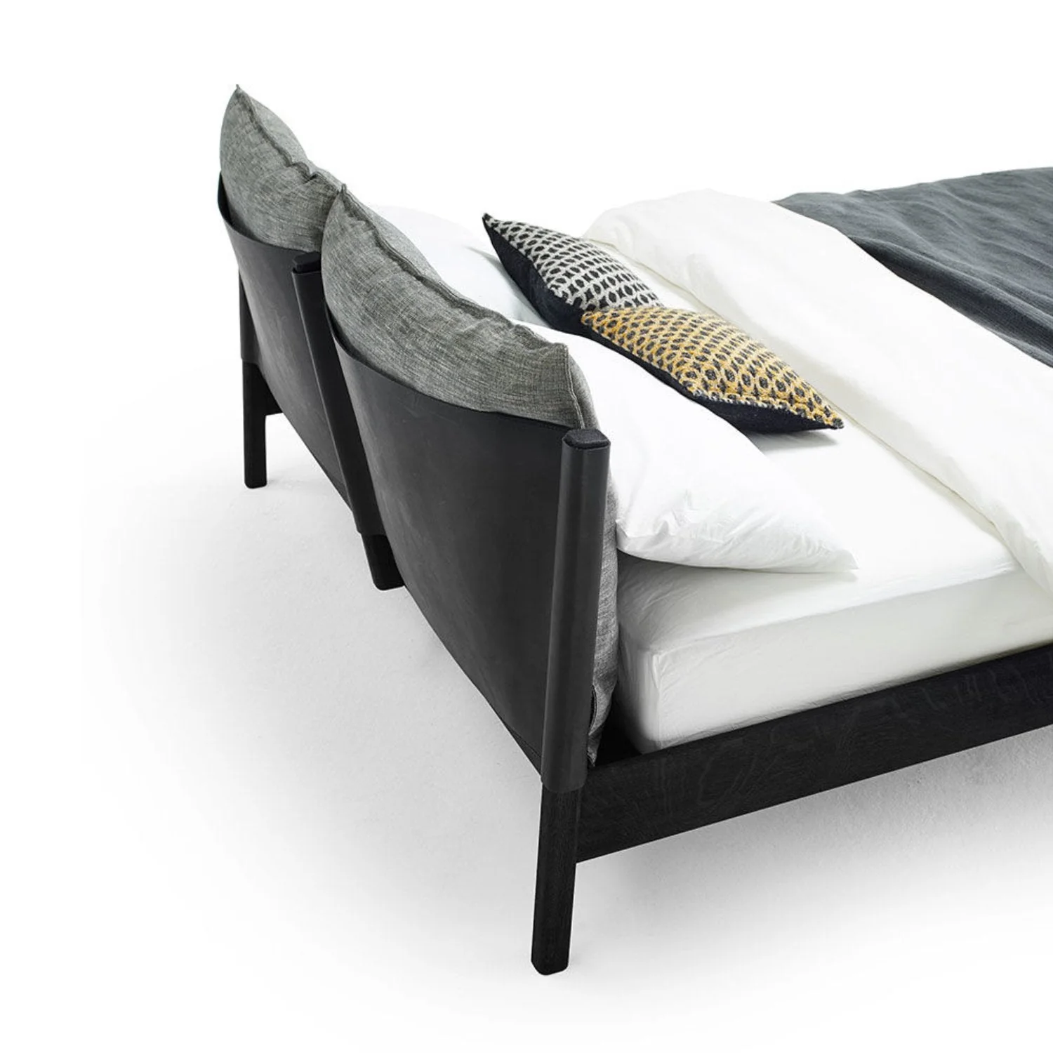 moeller design | LIV king bed | stained oak + black leather - Image 4